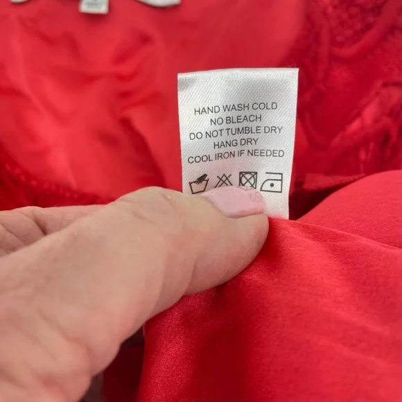 Lovers + Friends Lace Crop Top Small Red - Picture 11 of 16